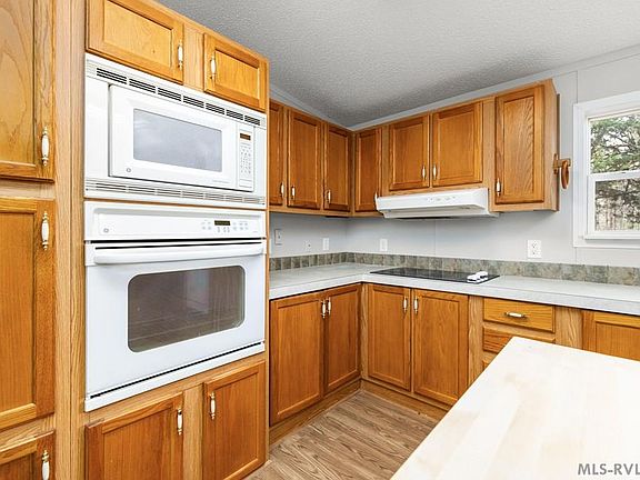 5th image of 681 Reedy Creek Rd