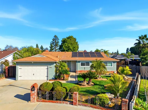 1273 Bundy Ave, Clovis, CA 93611