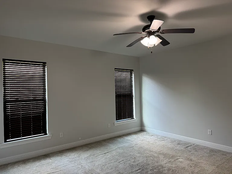 2069 Westbank Dr — Photo 9