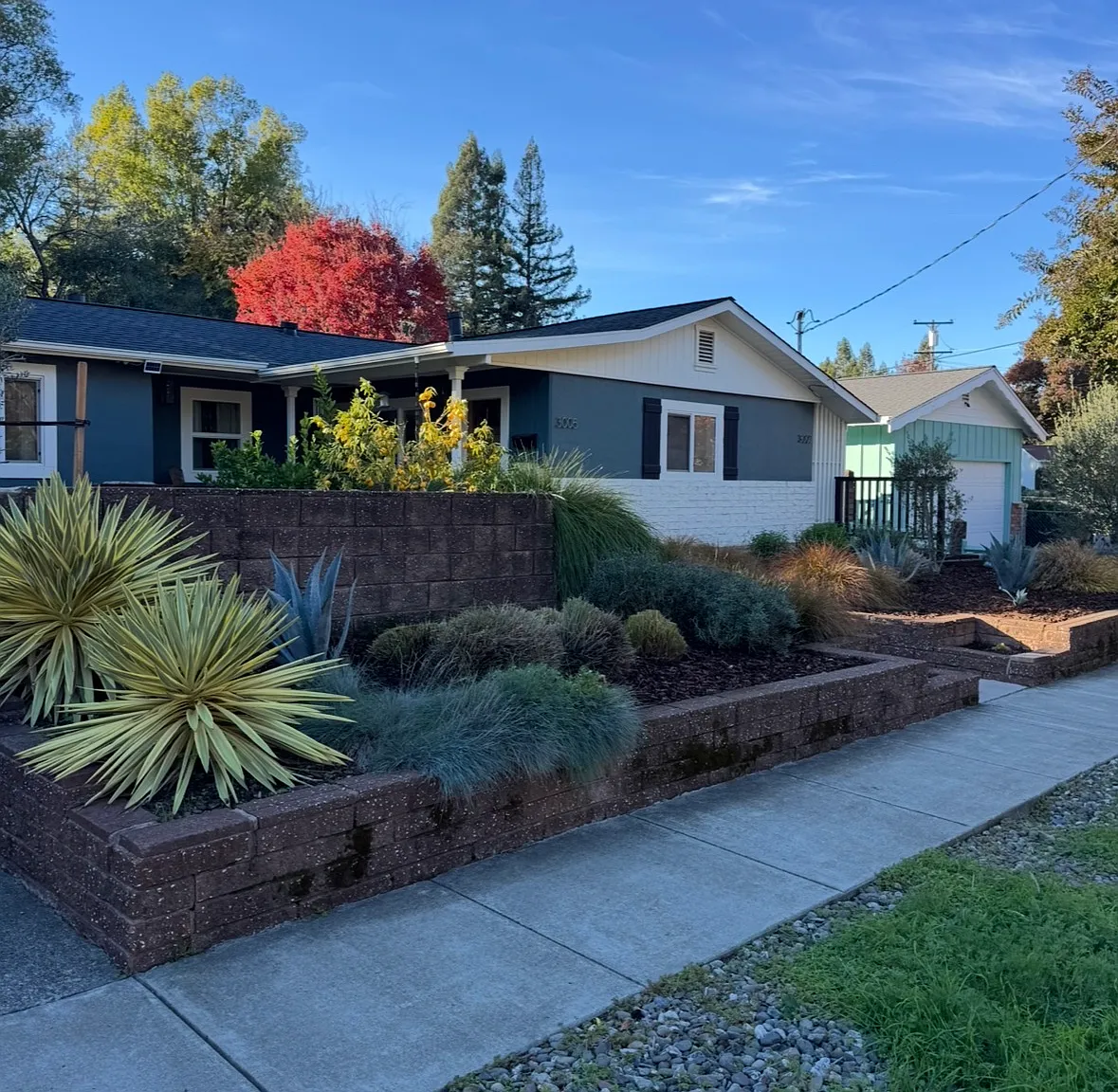 2 bed, $3,300 — Photo 1