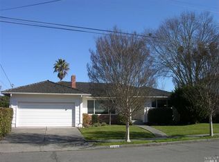 1626 Woodward Dr, Santa Rosa, CA 95405