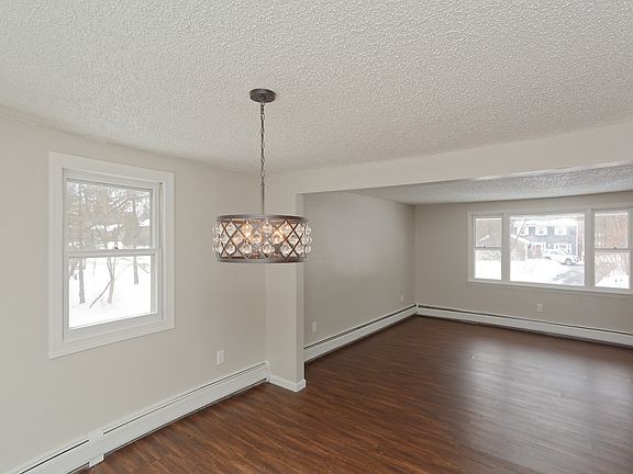 5th image of 15 Christina Ct
