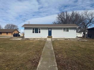 403 Fletcher Ave, Archer, IA 51231