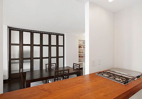 5th image of 124 E 79th St #7B