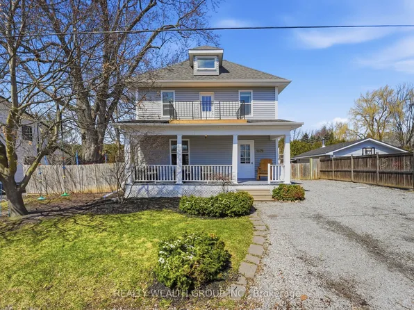 1678 David St, Pickering, ON L1Y 1B2