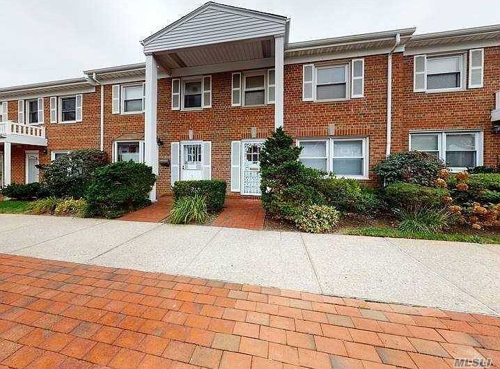 1st image of 18-40A Corporal Kennedy St #D