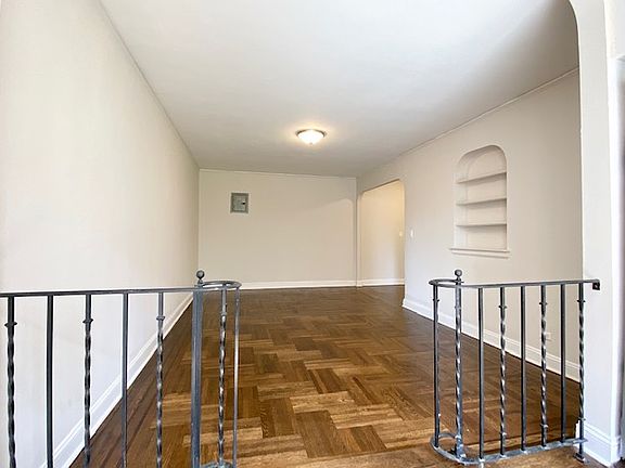 3rd image of 3111 Broadway APT 3K