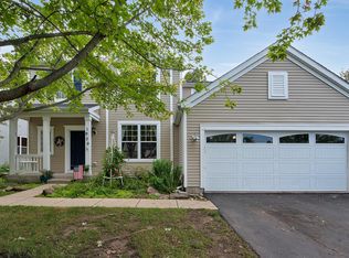 1929 Sebastian Dr, Woodstock, IL 60098