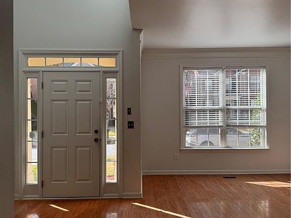3rd image of 4017 Kingsley Park Ct