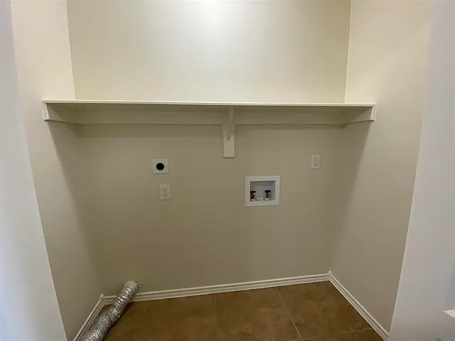 139 Niagara Dr #139 — Photo 12