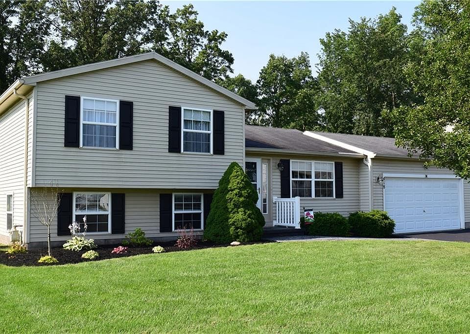 1st image of 418 Burch Farm Dr