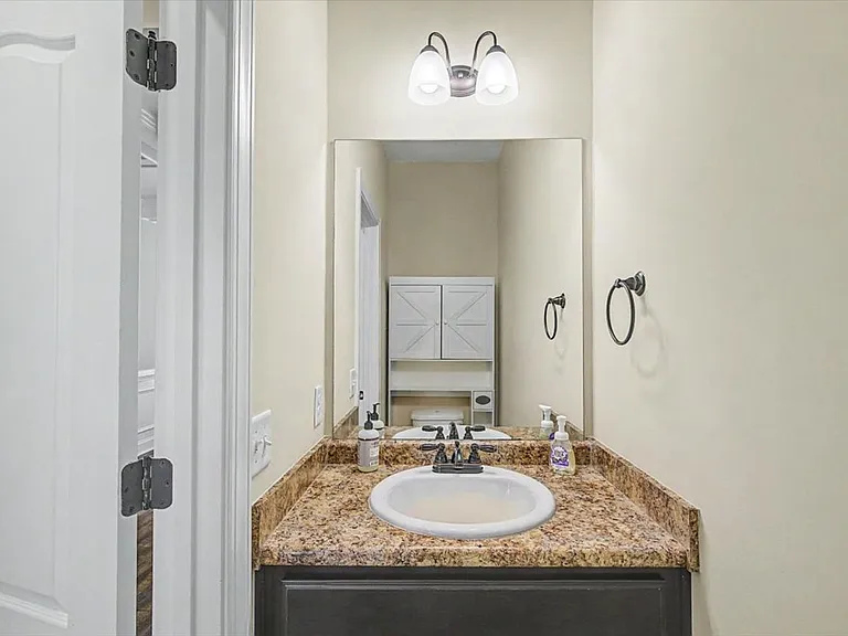 346 Coconut Dr — Photo 15