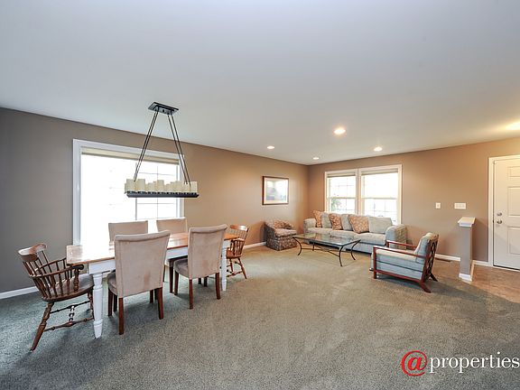 Living / Dining Room
