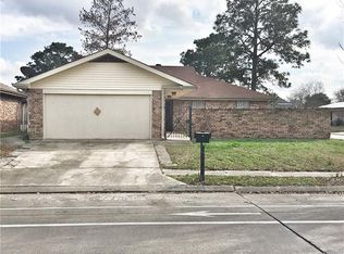 9000 Lake Forest Blvd, New Orleans, LA 70127