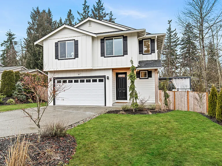 10104 Dakota Way — Photo 3