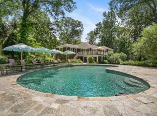 326 Mill Rd, Stamford, CT 06903