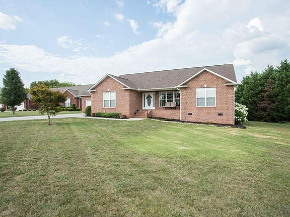 2nd image of 132 Heritage Crossing Dr