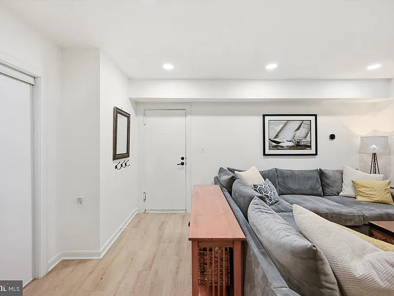 55 Skyhill Rd #101 — Photo 5