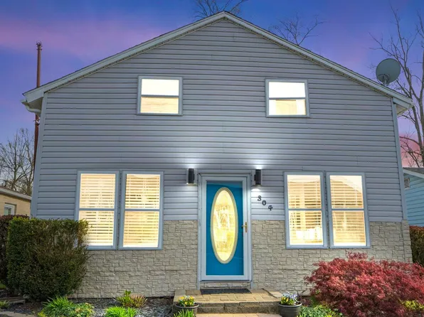 304 13th St, Winona Lake, IN 46590