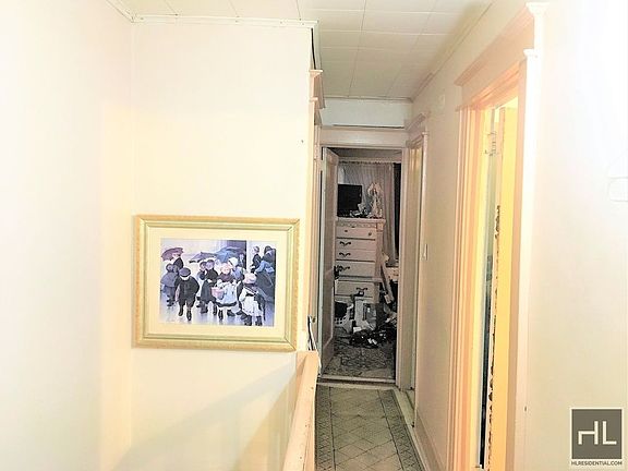 5th image of 92-21 77th St #1