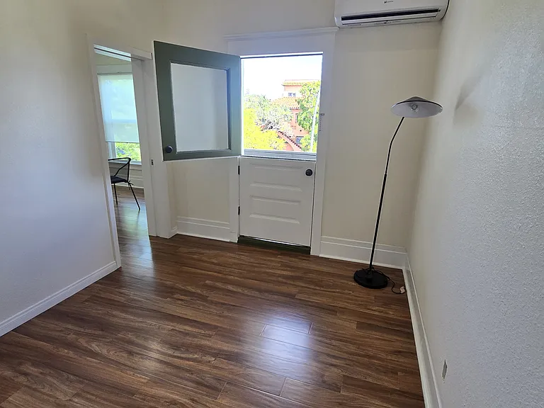 2492 B St #2B — Photo 23