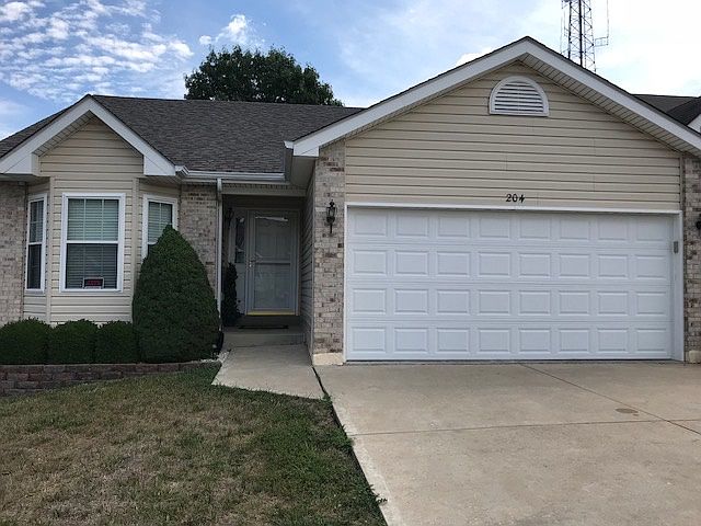 Beautiful 3 br 3 ba Villa