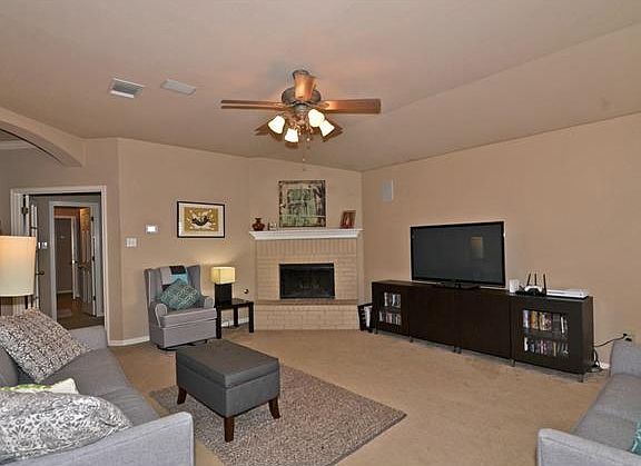 4th image of 1626 Belvedere Pl