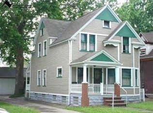 3998 E 55th St, Newburgh Heights, OH 44105