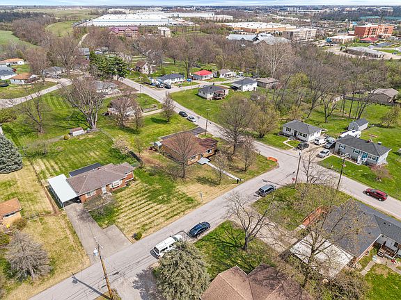 5th image of 1002 Orchid Rd