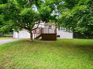 27 Edward Ave, Monticello, NY 12701