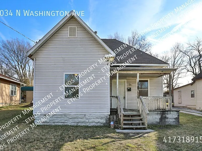 2034 N Washington Ave — Photo 1
