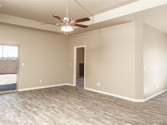 3rd image of 4774 N Anthony Ave