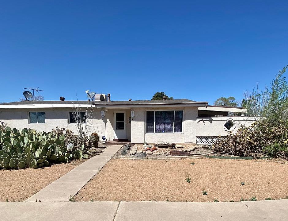 1st image of 5809 Arvilla Ave NE