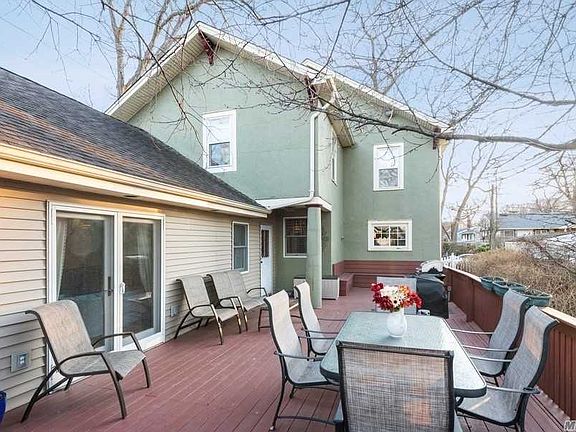 3rd image of 204 Oakwood Ave