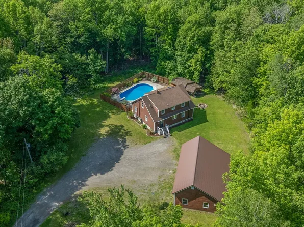 121 Six Rod Road, Fairfield, ME 04937