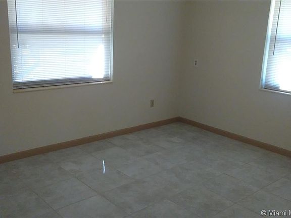 AE9DFA2B-C273-45DC-9D73-69B904D08EF8