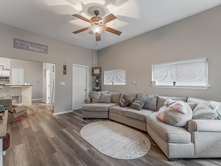 218 Orange St — Photo 3