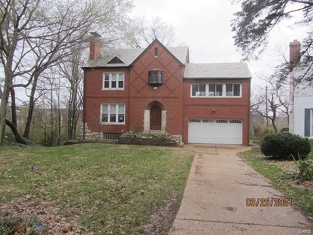 4535 Nadine Ct photo 1