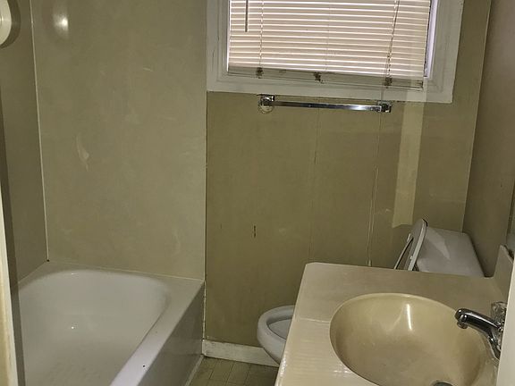 5th image of 321 E Cayuga St