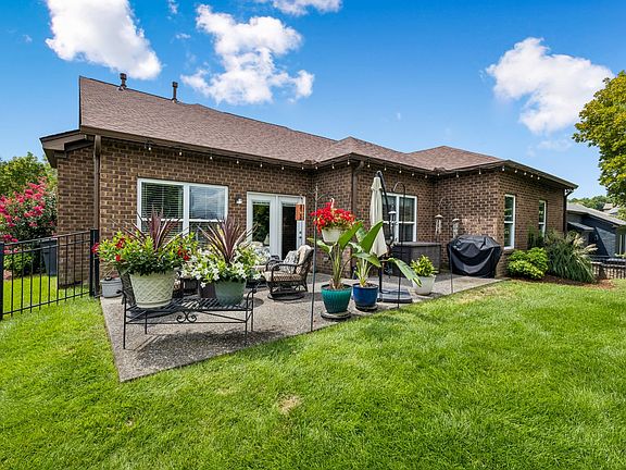 5th image of 379 Alfred Ladd Rd E