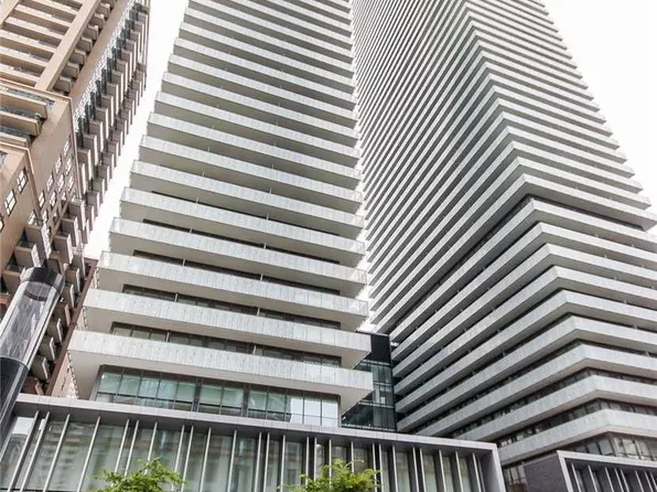 50 Charles St E, Toronto, ON