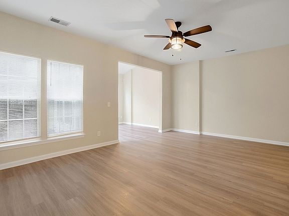 5th image of 3028 Misty Harbor Cir Unit B