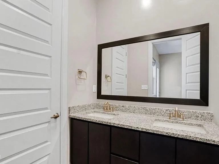 313 Vin Raliuga Ct — Photo 18