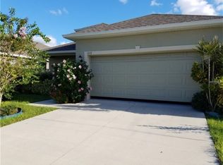 848 Krenson Woods Ln, Lakeland, FL 33813