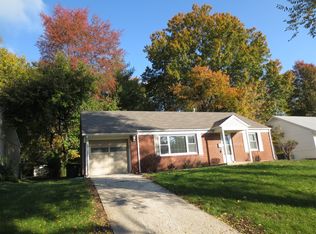 2508 W 76th St, Prairie Village, KS 66208