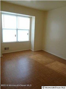 2nd image of 37 Woodlake Manor Dr