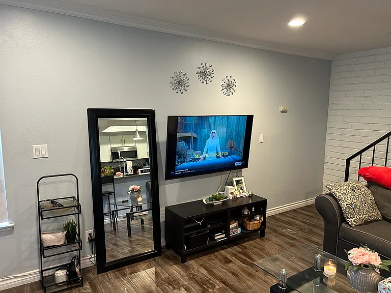 1260 N Avenida Conejo #2 — Photo 8