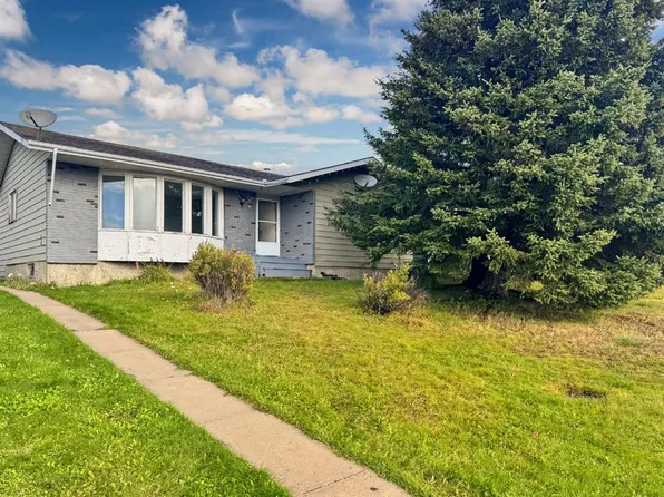 5 SE Freeman Dr, Swan Hills, AB T0G 2C0