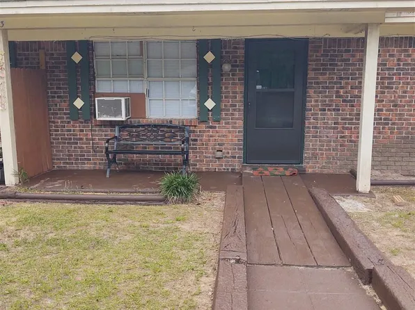 6593 Lee St #B, Milton, FL 32570