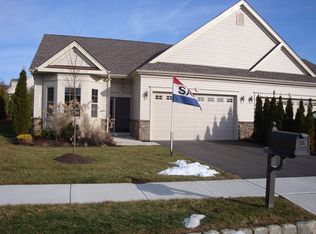 38 Sylvia St, Phillipsburg, NJ 08865